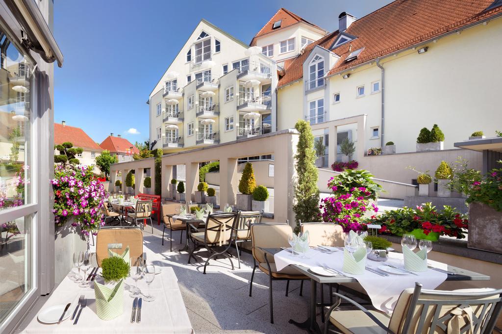 Hotel Traube Am See ฟรีดริชส์ฮาเฟน ภายนอก รูปภาพ