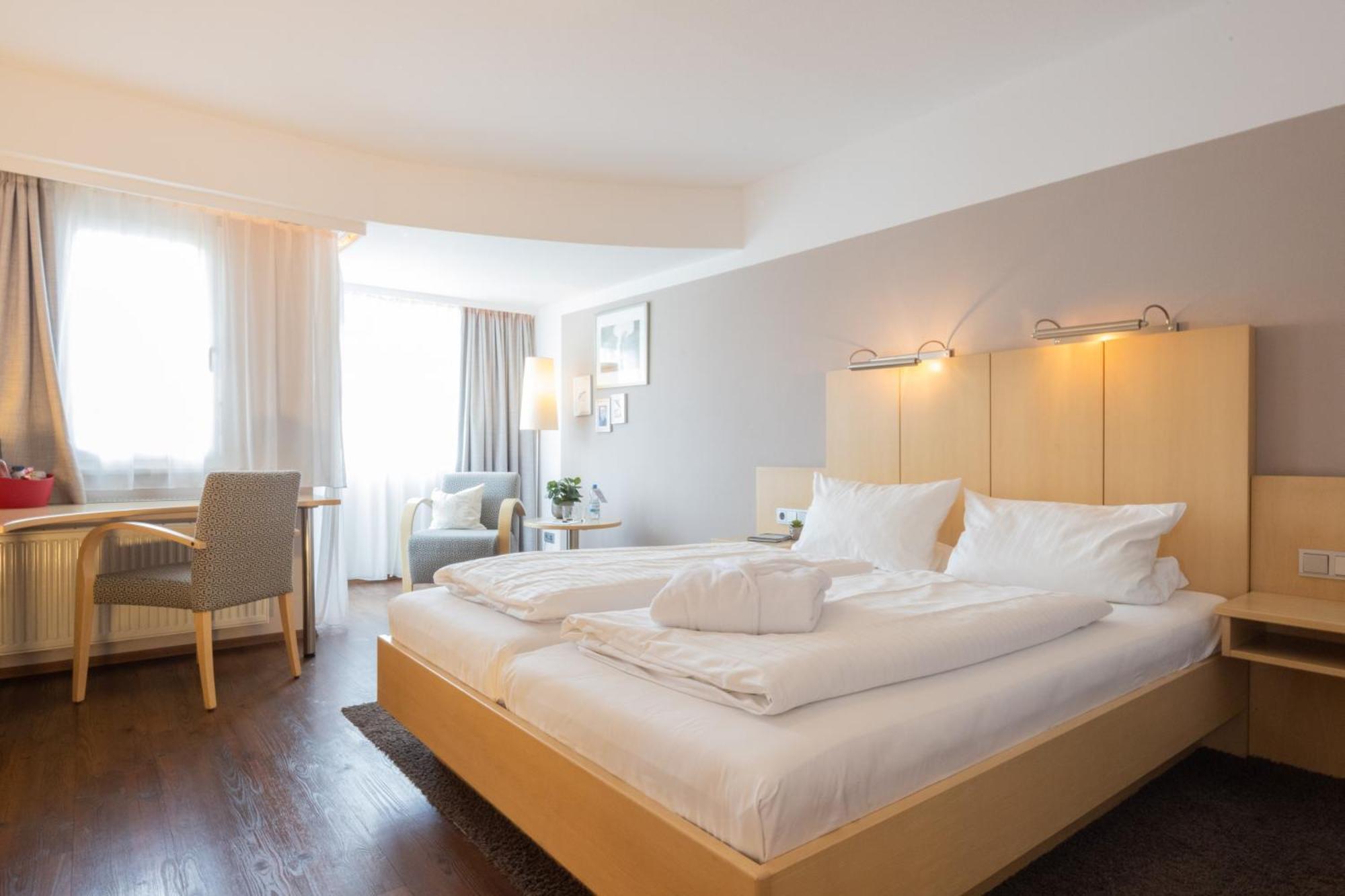 Hotel Traube Am See ฟรีดริชส์ฮาเฟน ภายนอก รูปภาพ